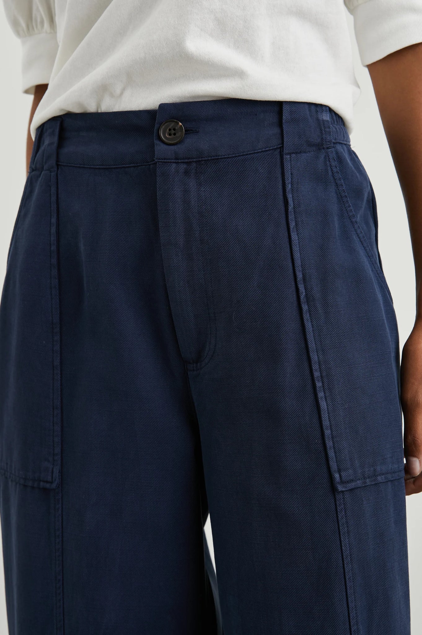 Greer Pant in Navy