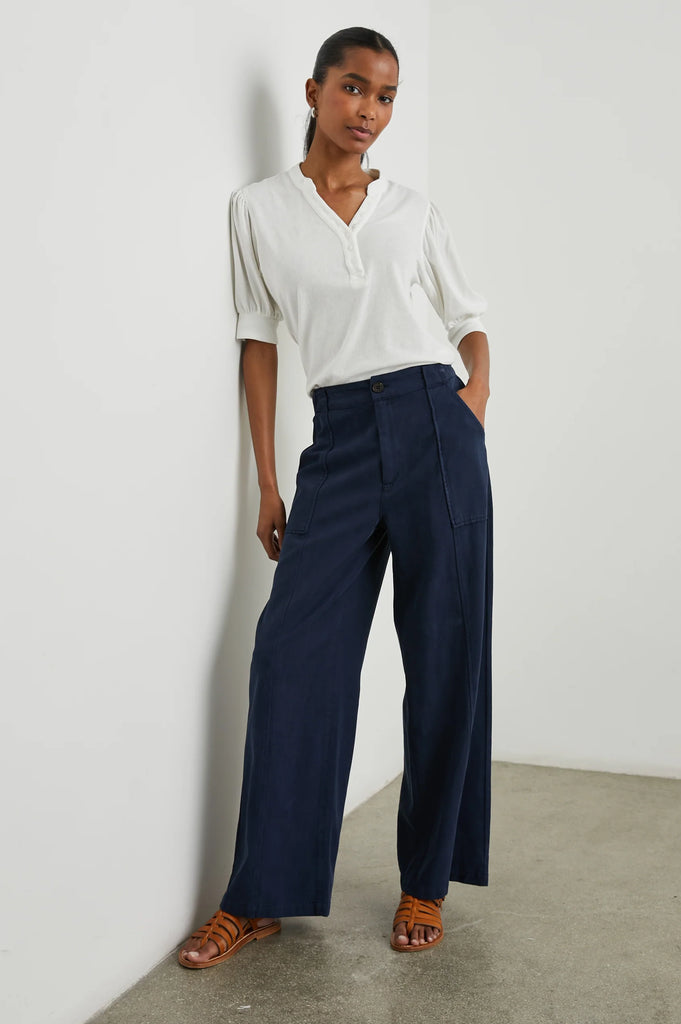 Greer Pant in Navy