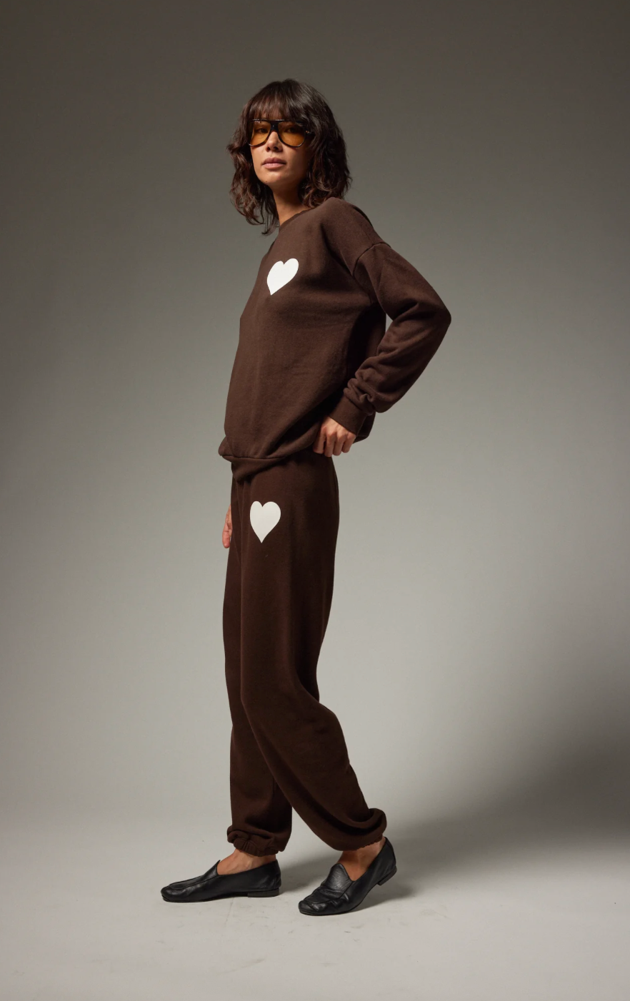 Heart Sweatshirt in Americano/White