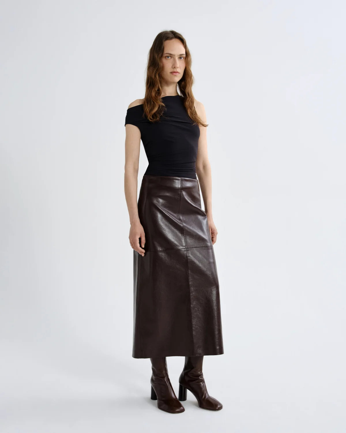 Hikson Skirt Recycled Leather in Madera