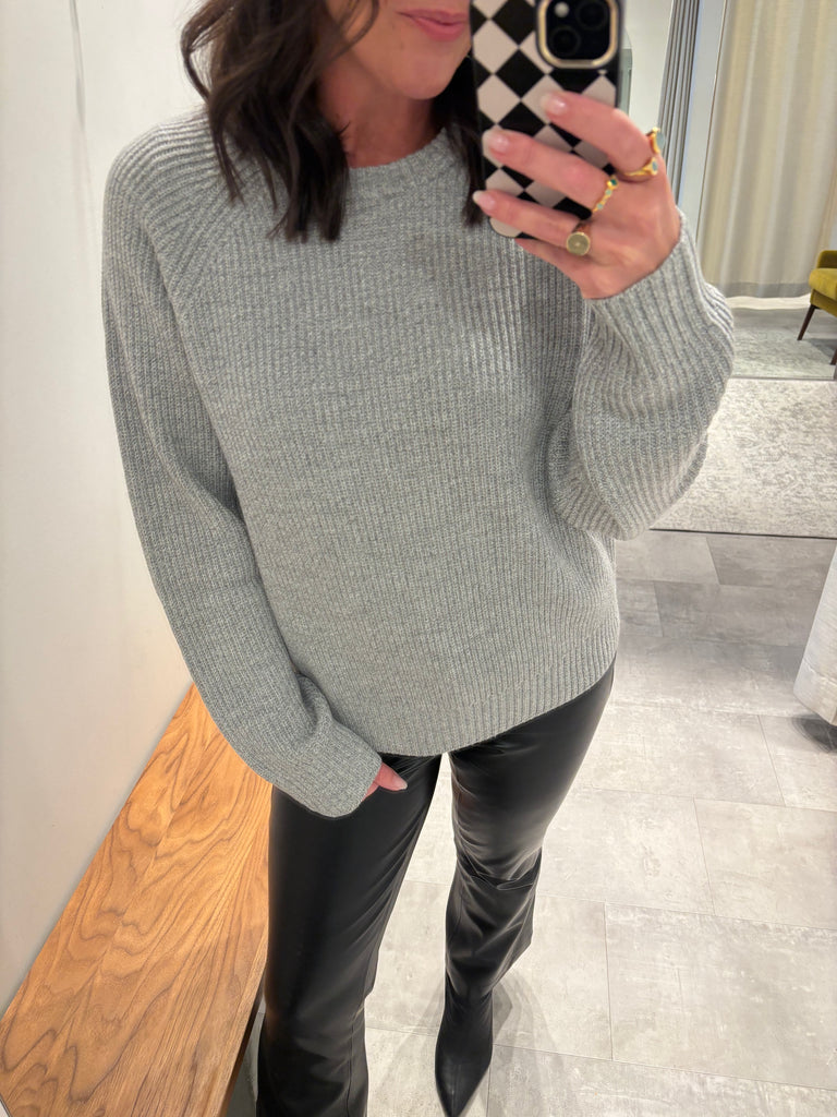 Fine Merino Rib Raglan Crew in Fog Grey