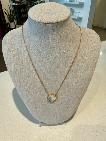 Marie Necklace | 18k Mother of Pearl Clover