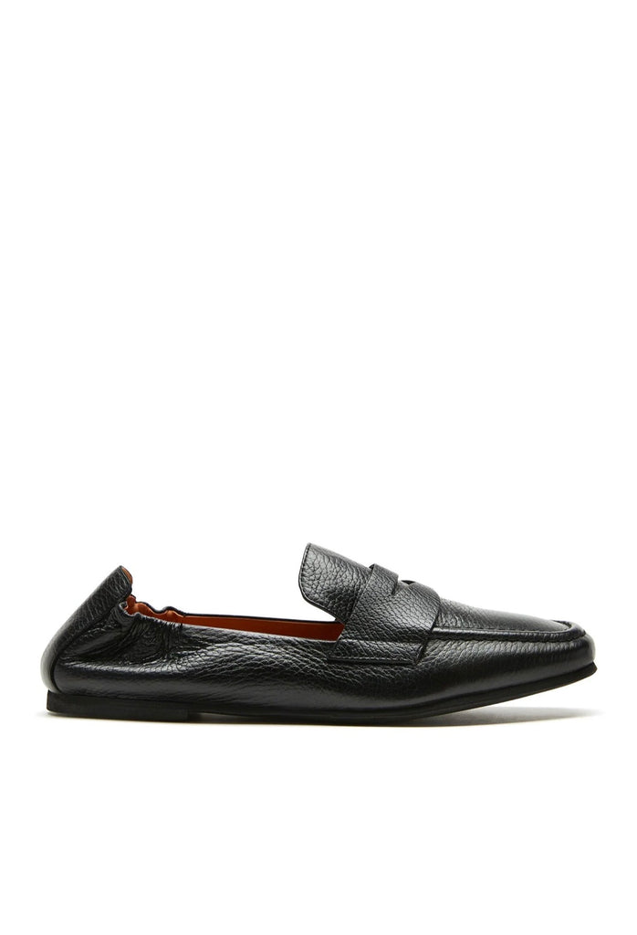 Kitson Leather Loafer in Black