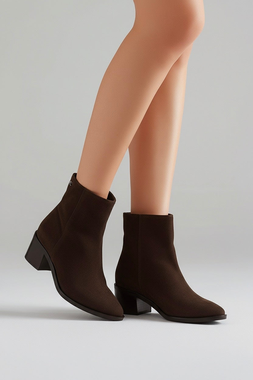 Julieta in Brunette Suede
