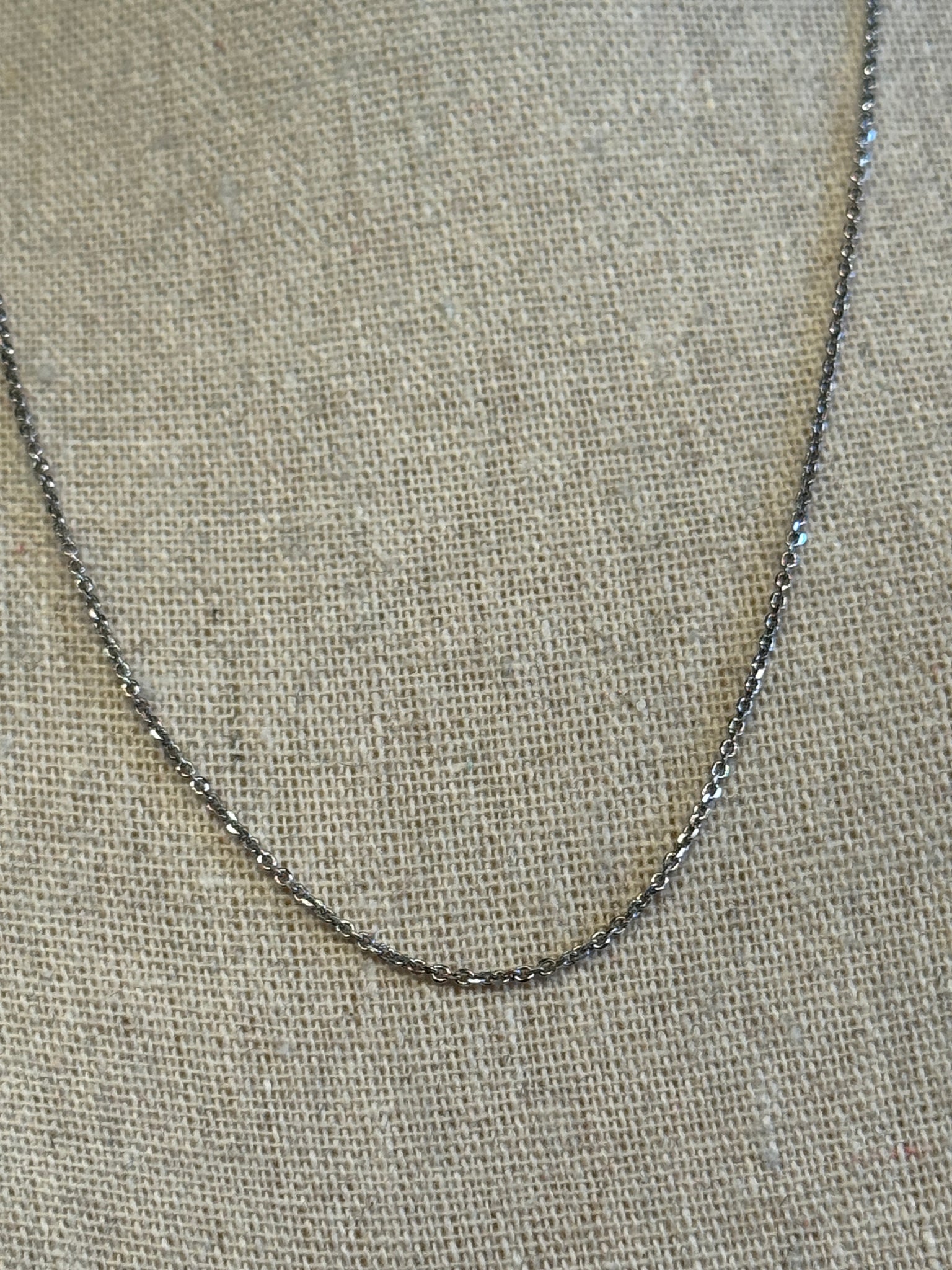 Leah Necklace | 10k White Gold | 18"