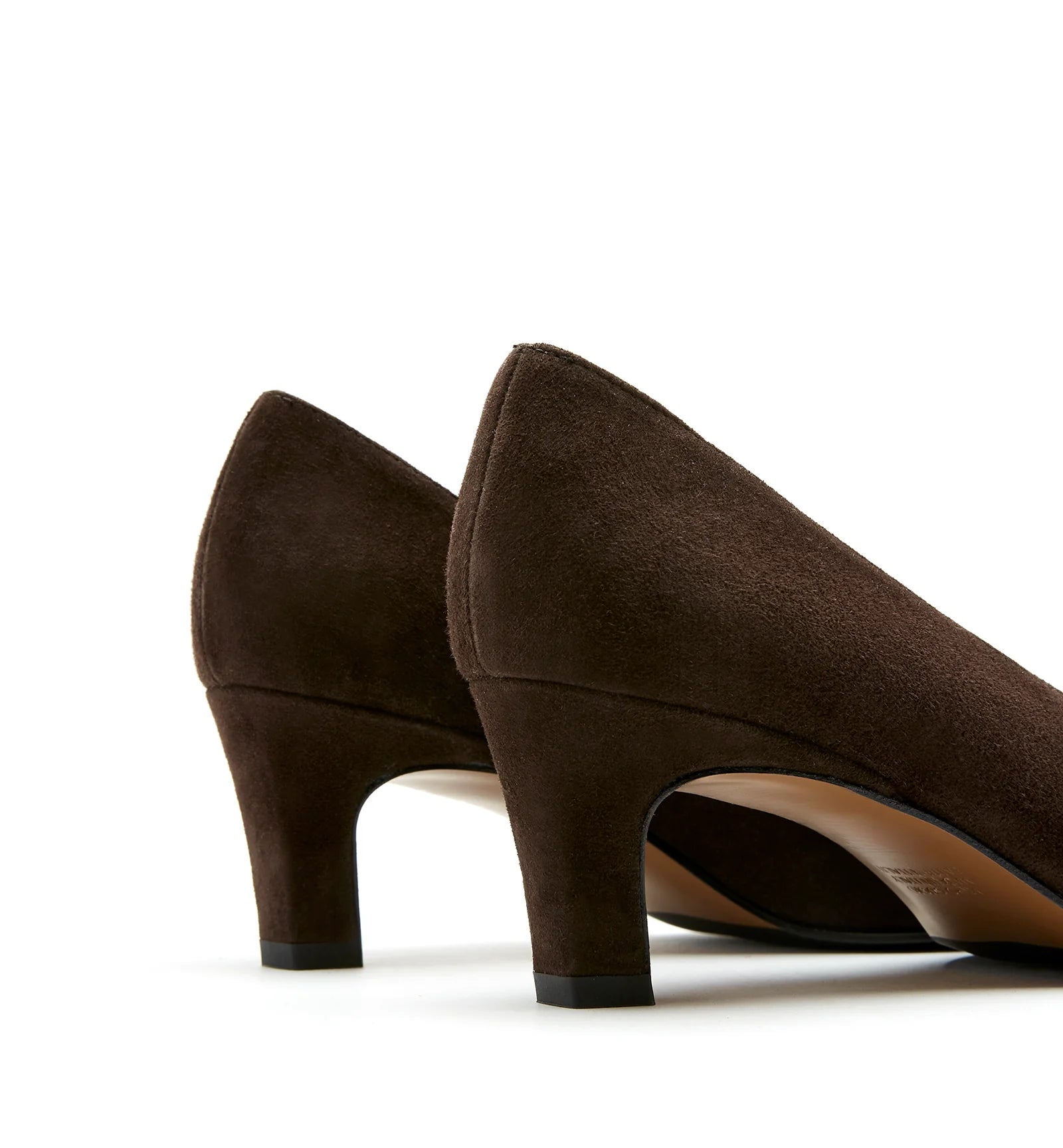 Beckham Suede Pump in Brunette