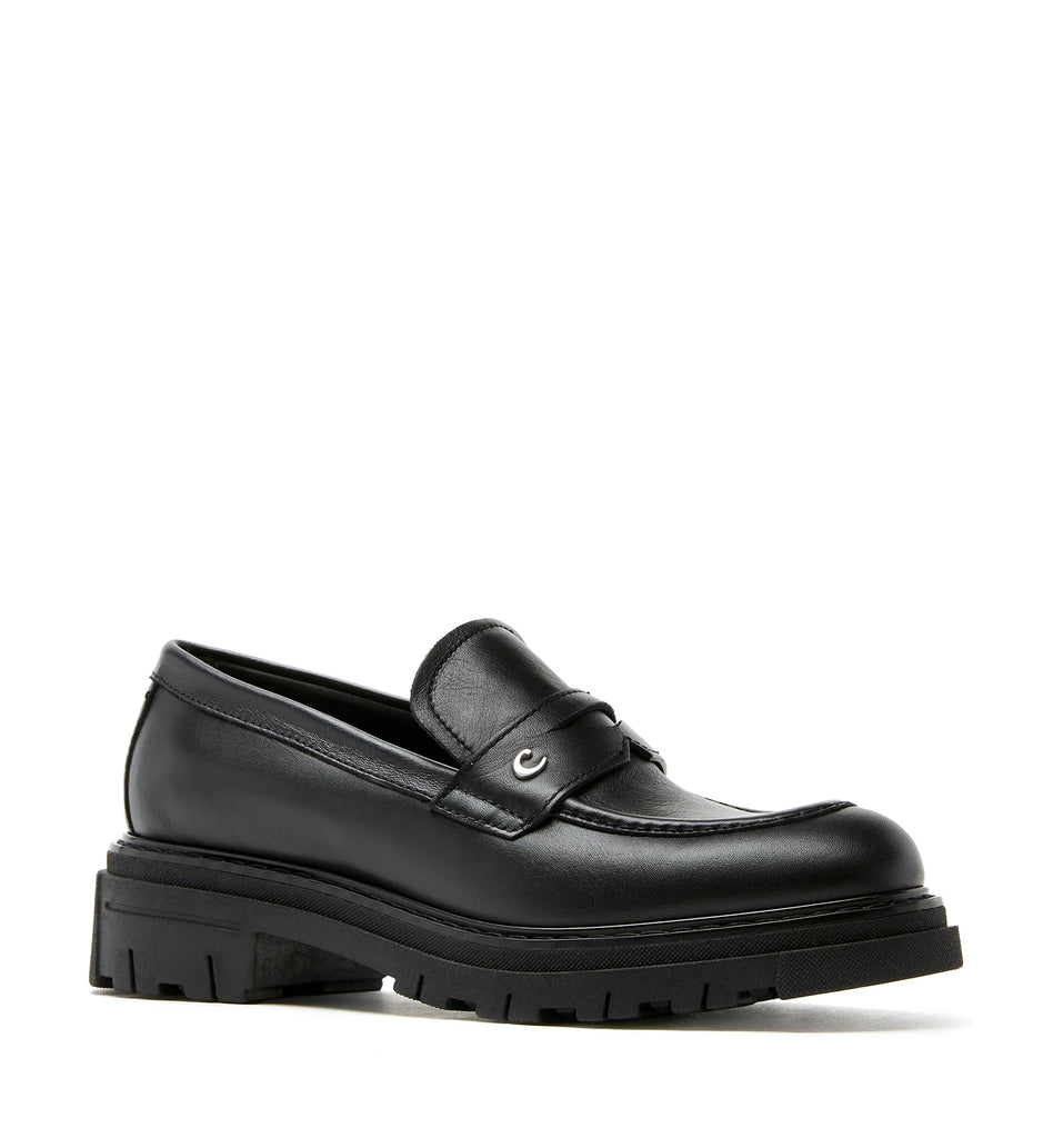Doe Leather Loafer in Black