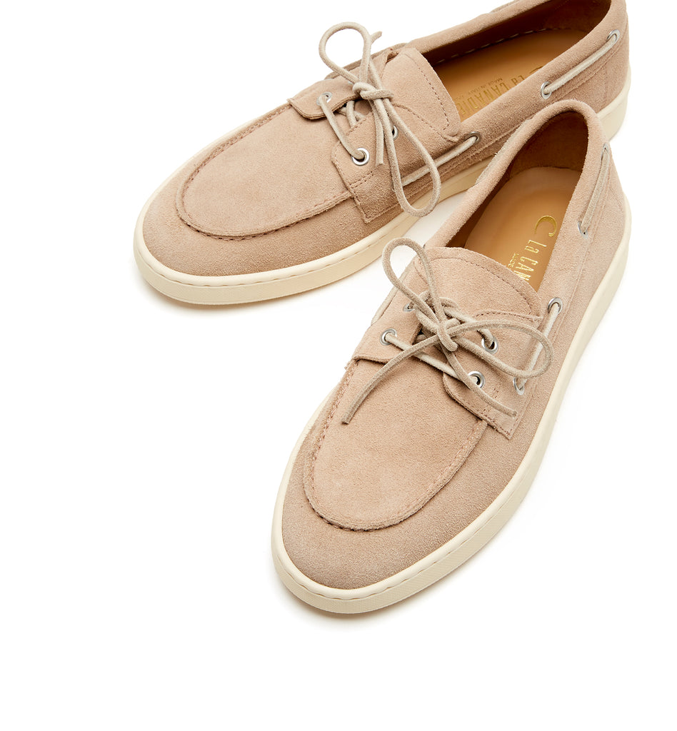 Thatcher Suede Boat Shoe in Champagne