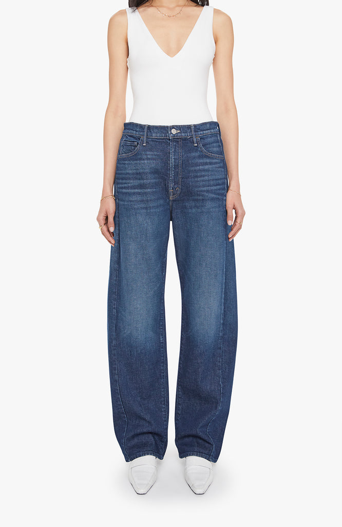 The Full Pipe Skimp in Kicks and Riffs