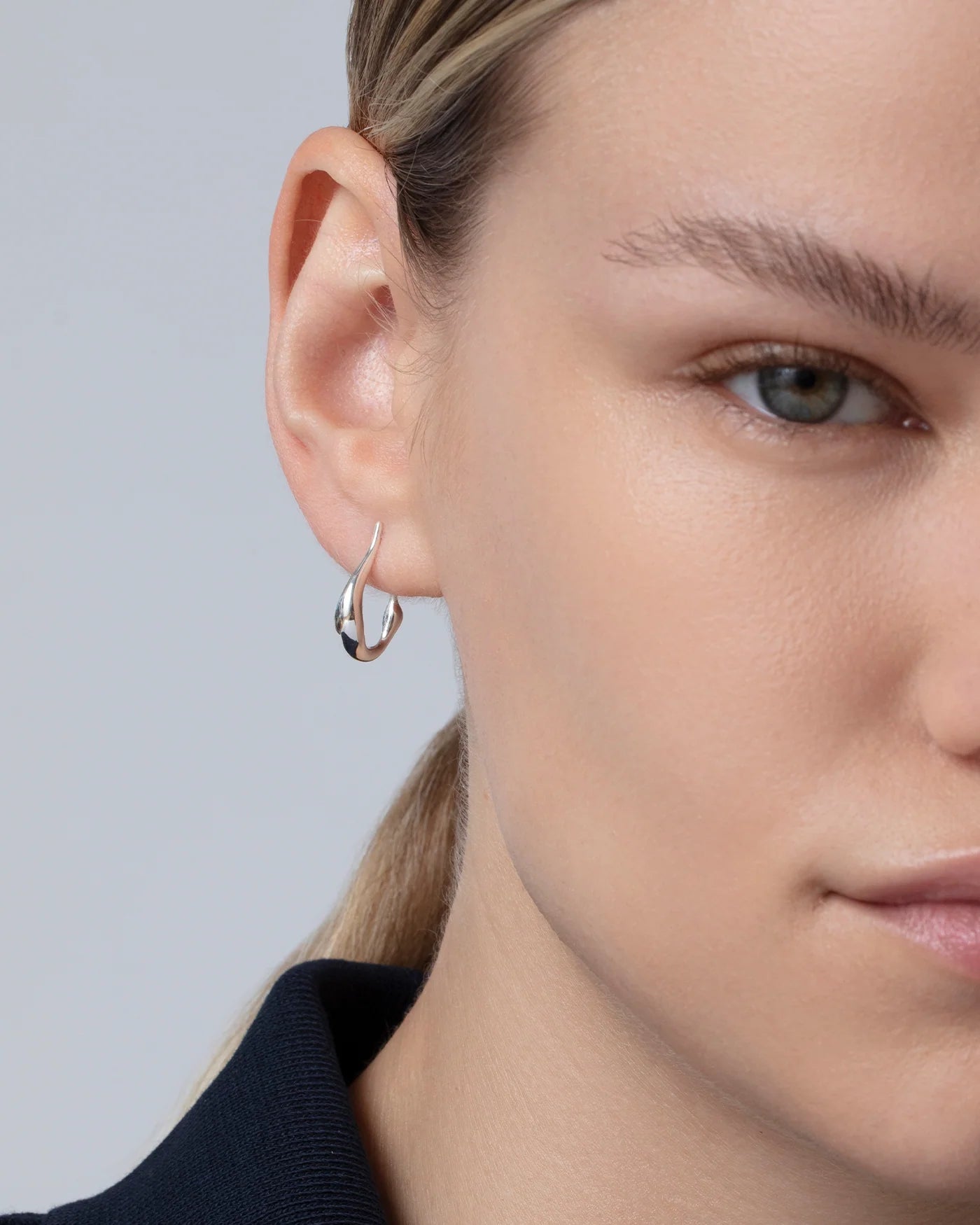 Mini Colette Hoop Earrings in Silver