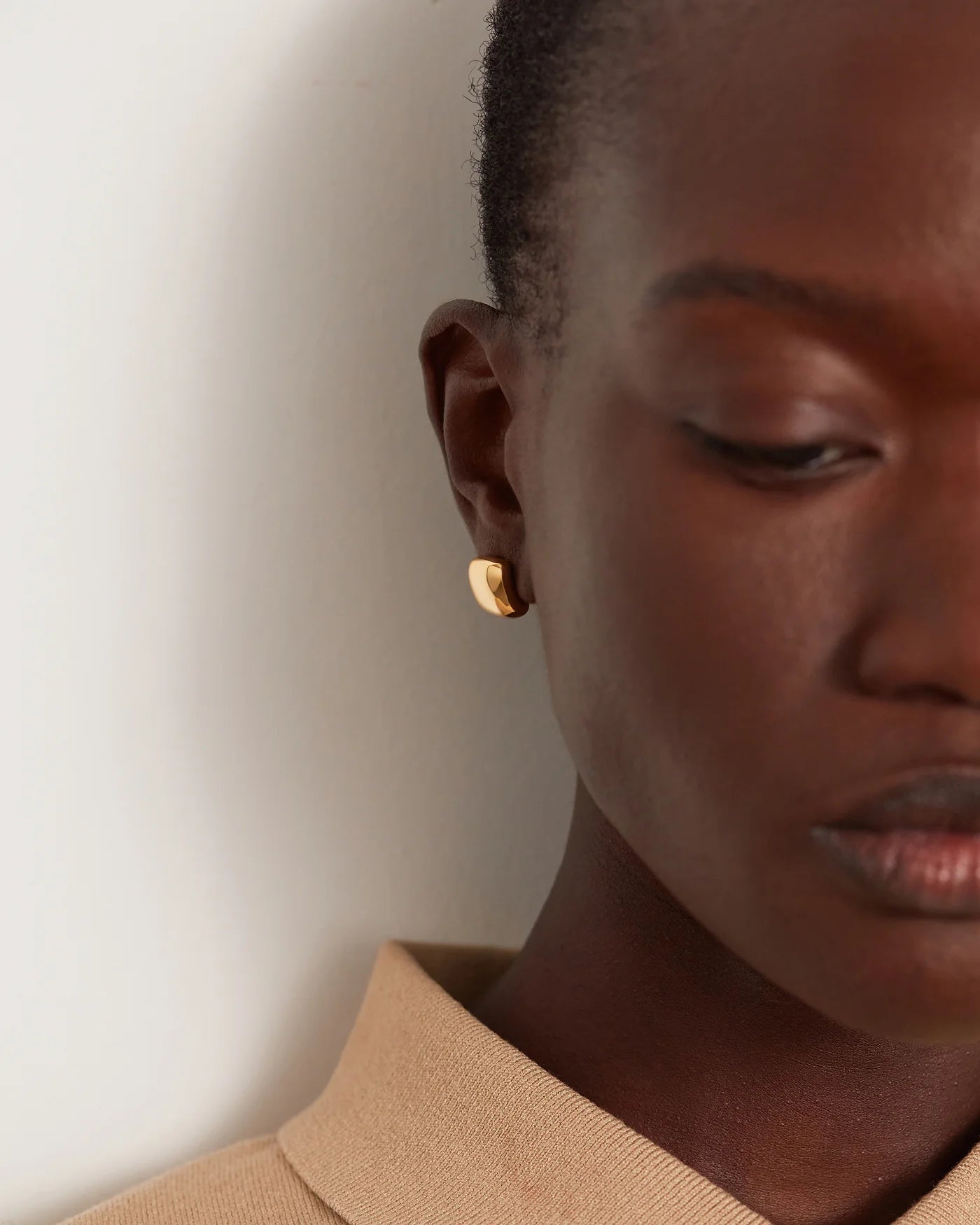 Mini Tate Earrings in Gold