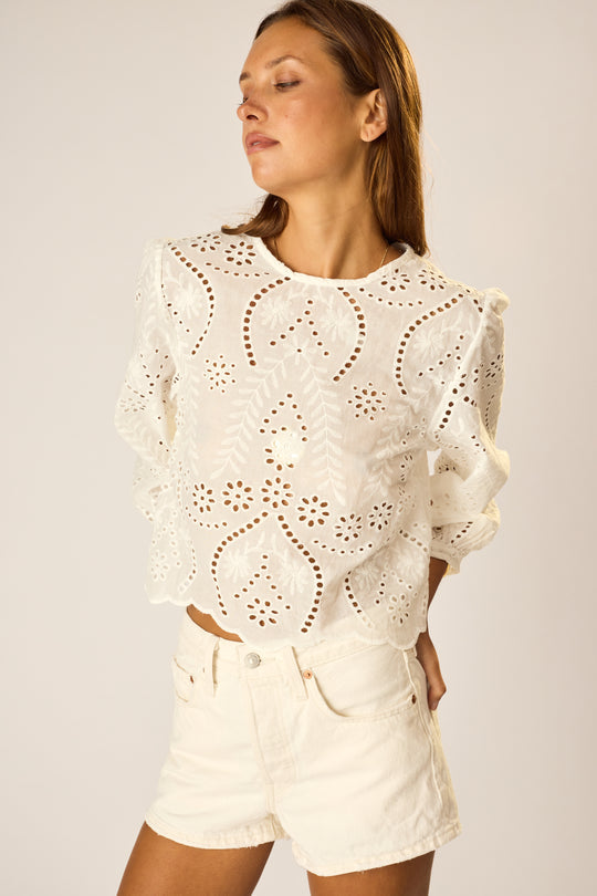 Lisa Top in Athena Embroidery Salt