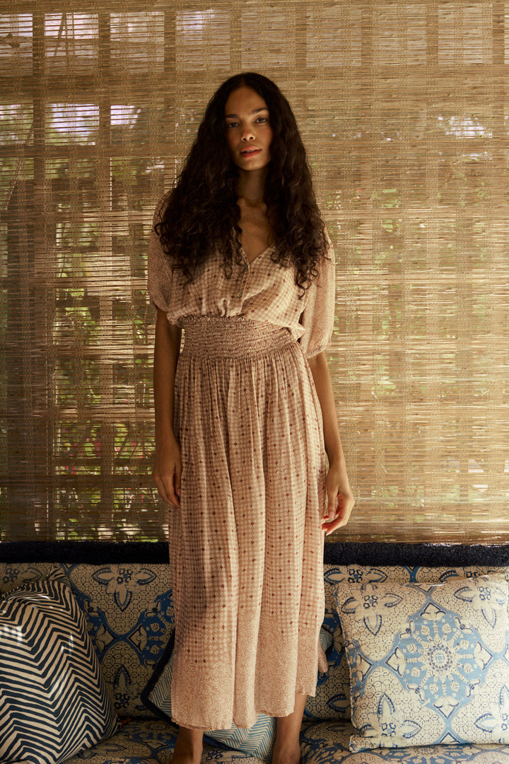 Violet Top in Delphi Sand