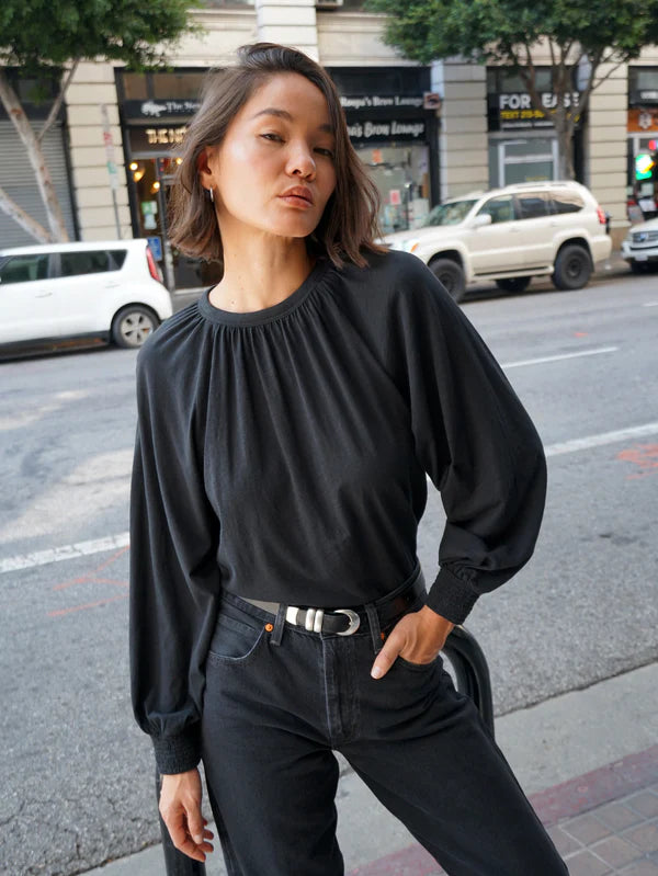 Tallis Tee in Jet Black