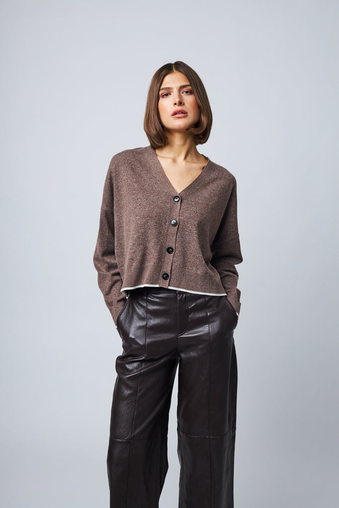 Ophelia in Almond