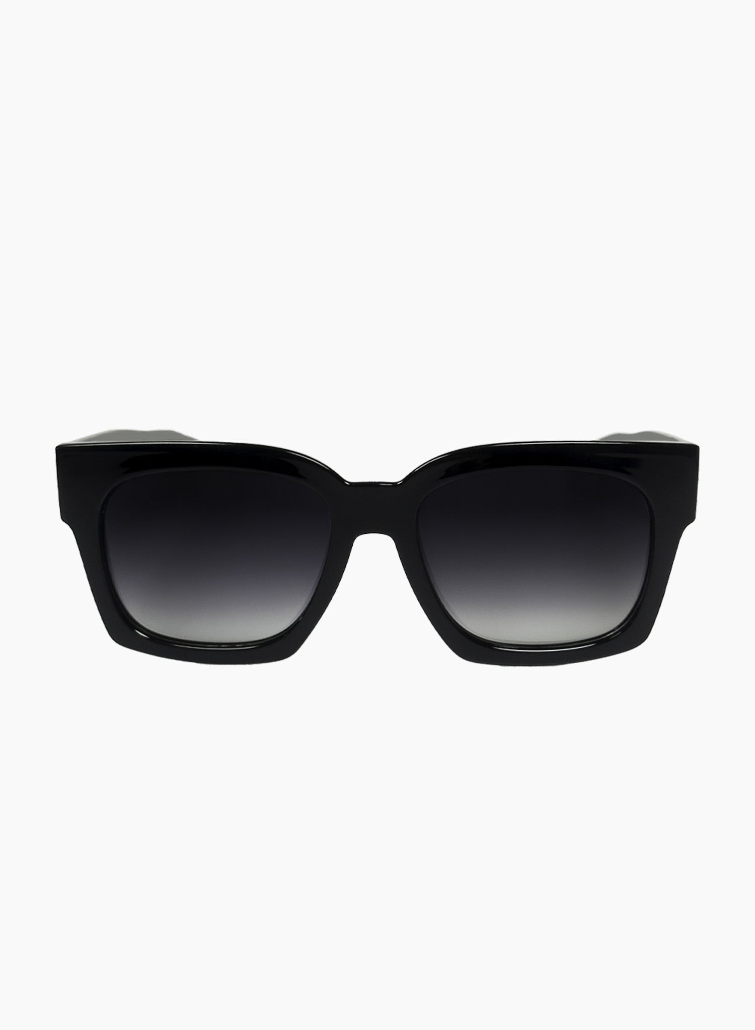 Alba in Black