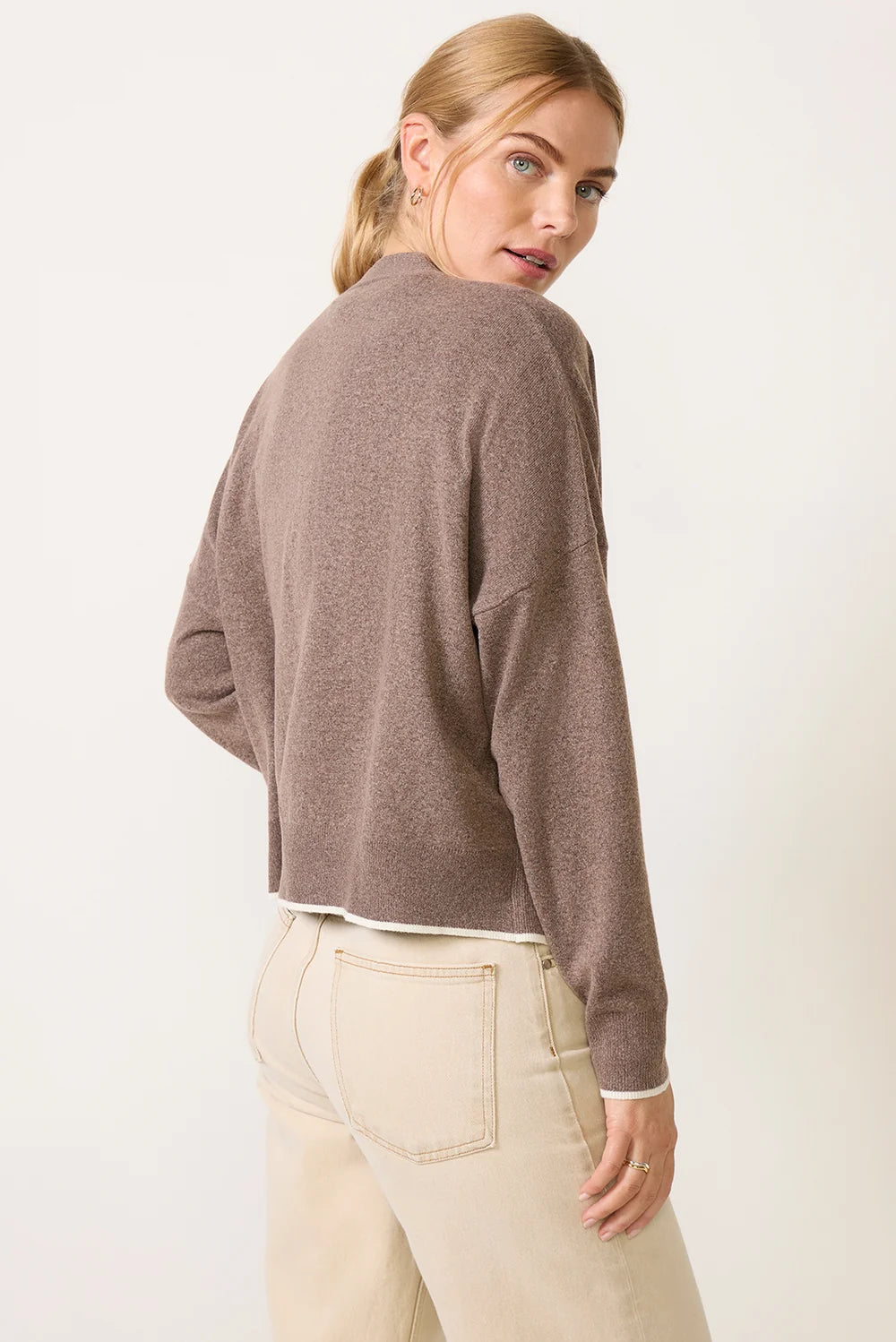 Ophelia in Almond