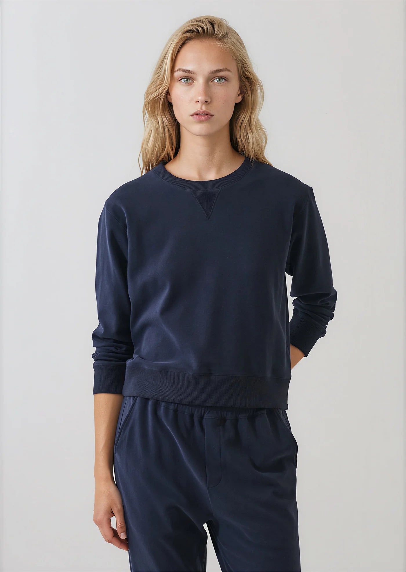 Brushed Pima Cotton Cropped Sweatshirt in Dark Navy