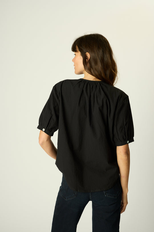 Violet Top in Solid Lawn