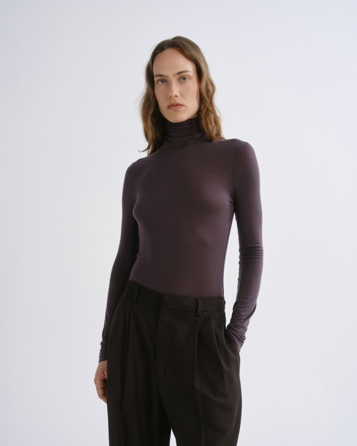 Pascale Turtleneck in Raisin