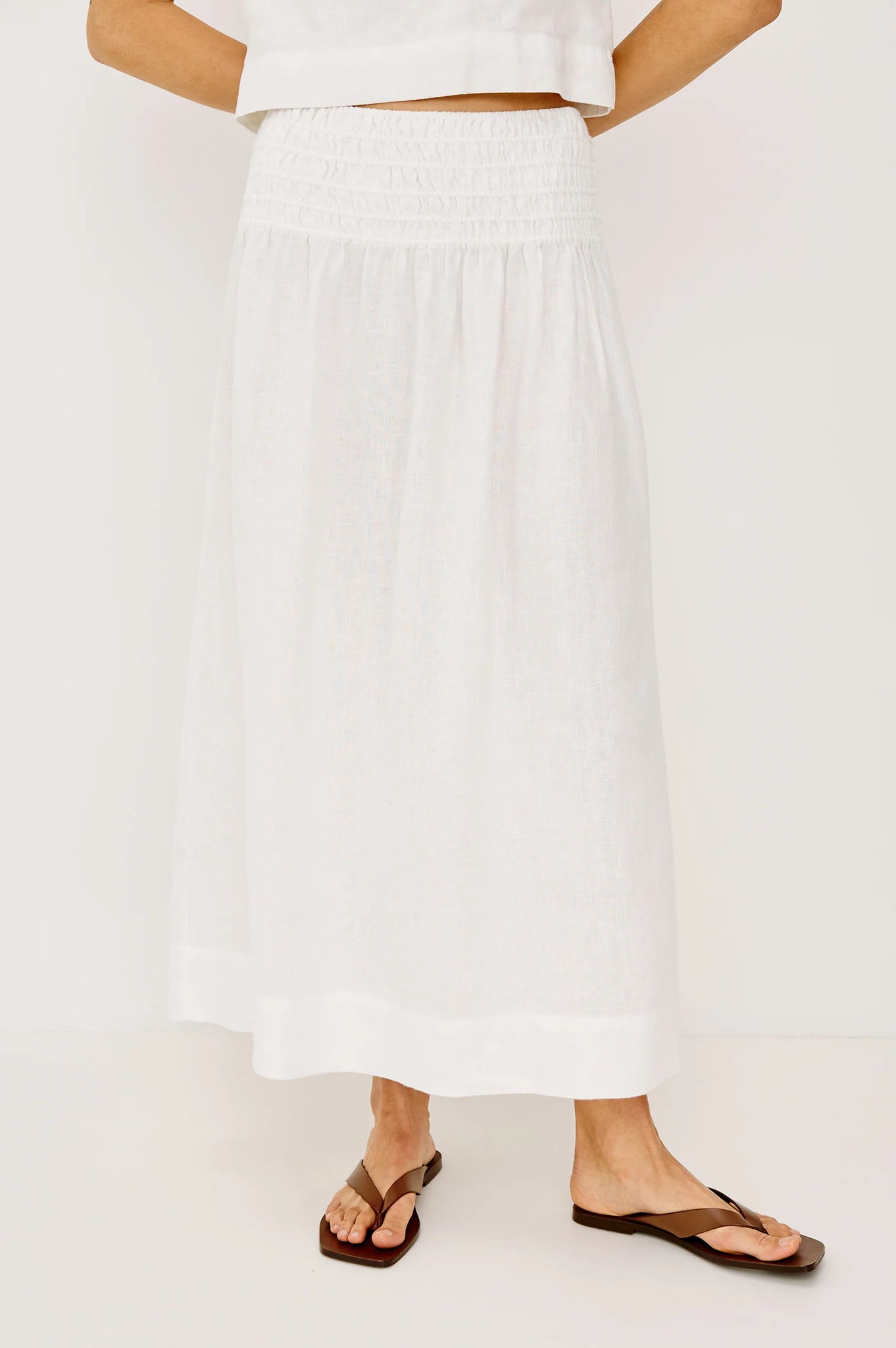 Alessa Skirt in White Linen