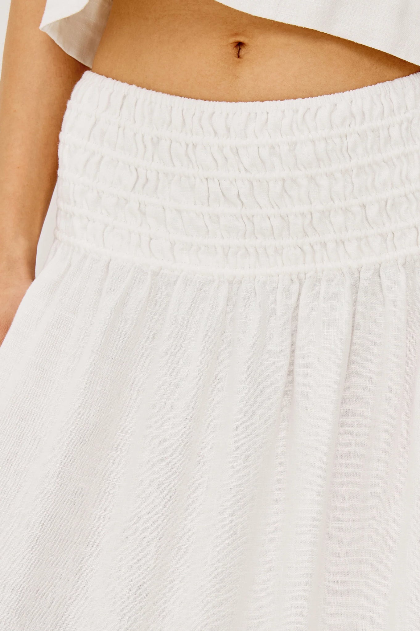 Alessa Skirt in White Linen