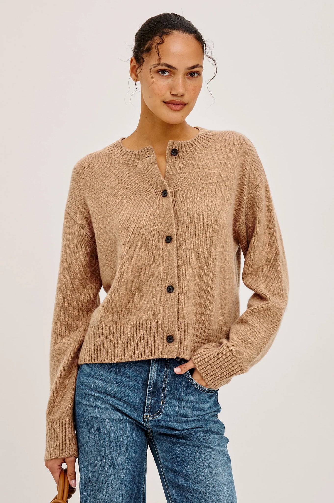 Carre Cardigan in Heather Camel
