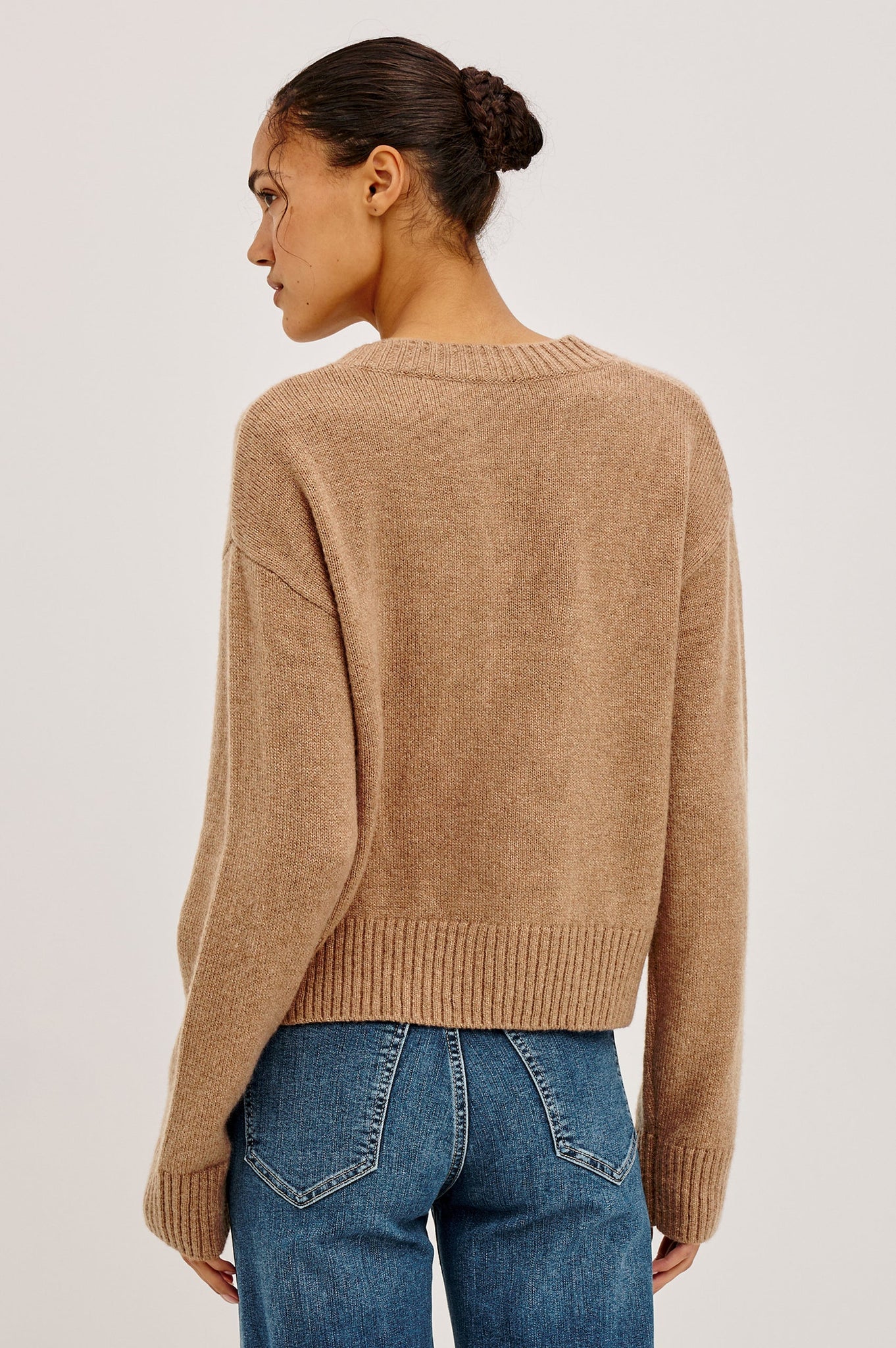 Carre Cardigan in Heather Camel