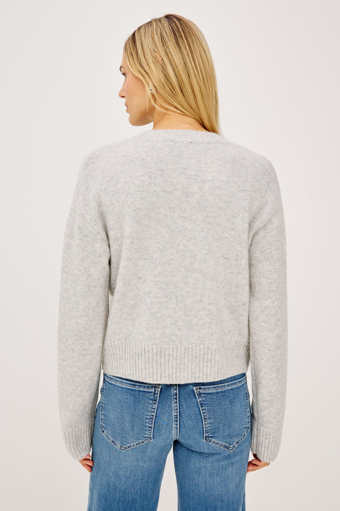 Carre Cardigan in Heather Grey