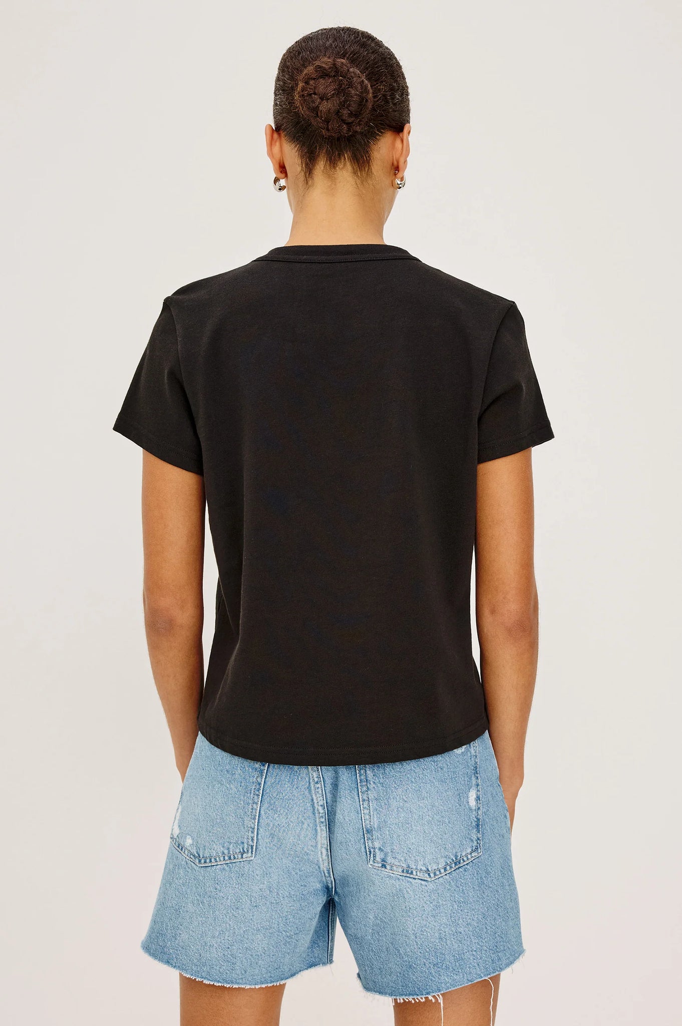 Girlfriend T-Shirt in Black