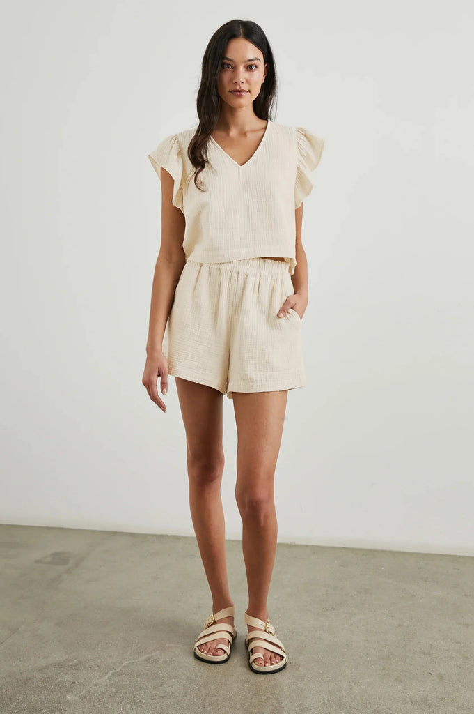 Leighton Shorts in Flax