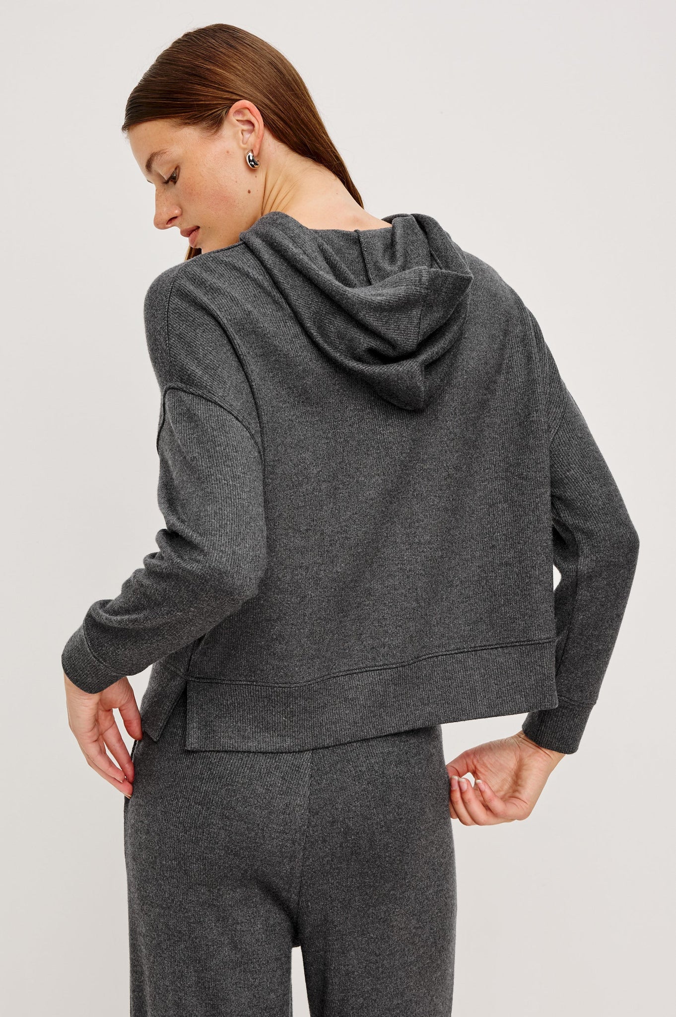 Nico Sweatshirt in Charcoal
