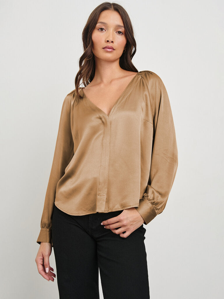 Sandra Top in Camel