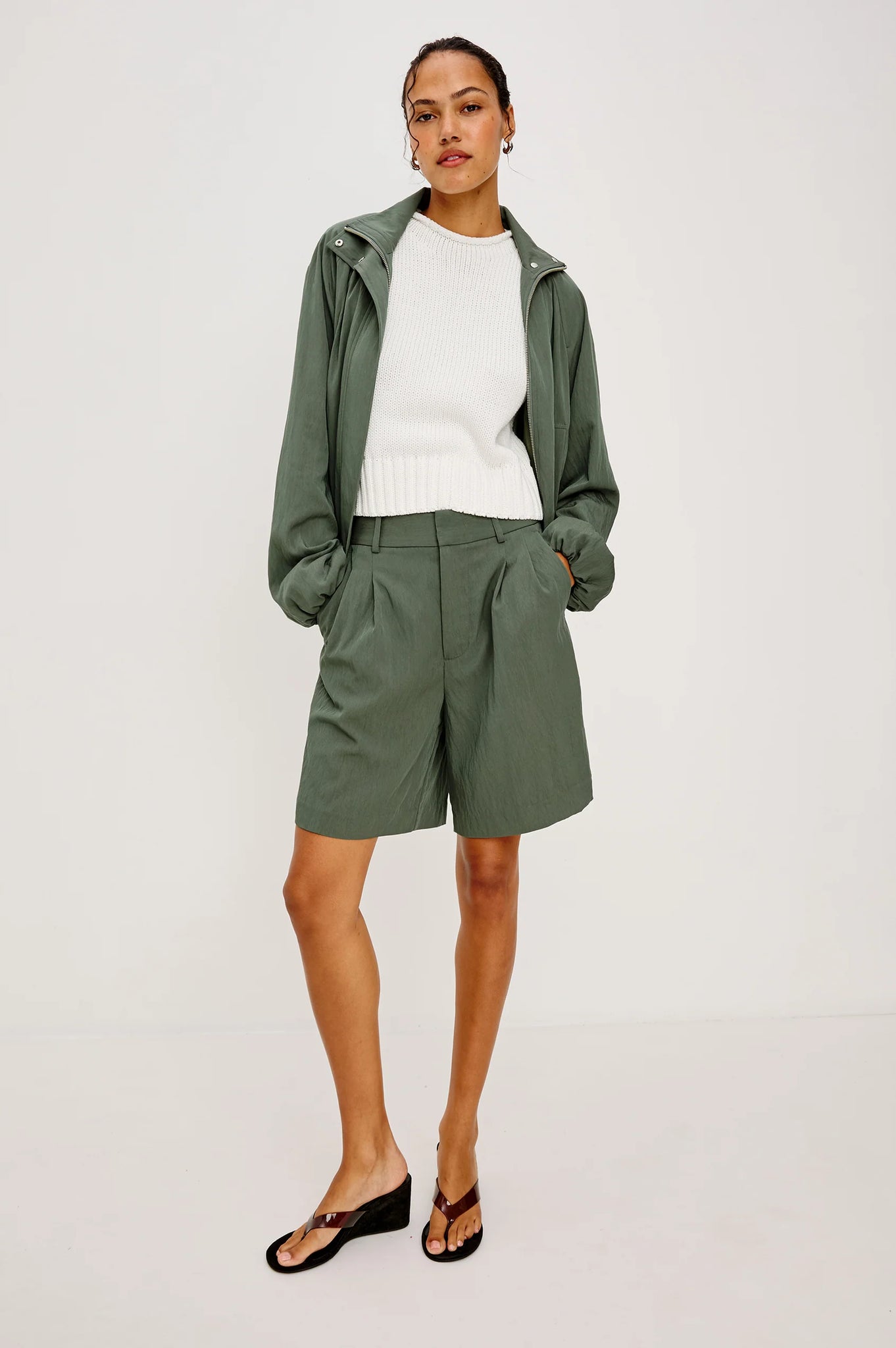 Zamora Short in Ivy