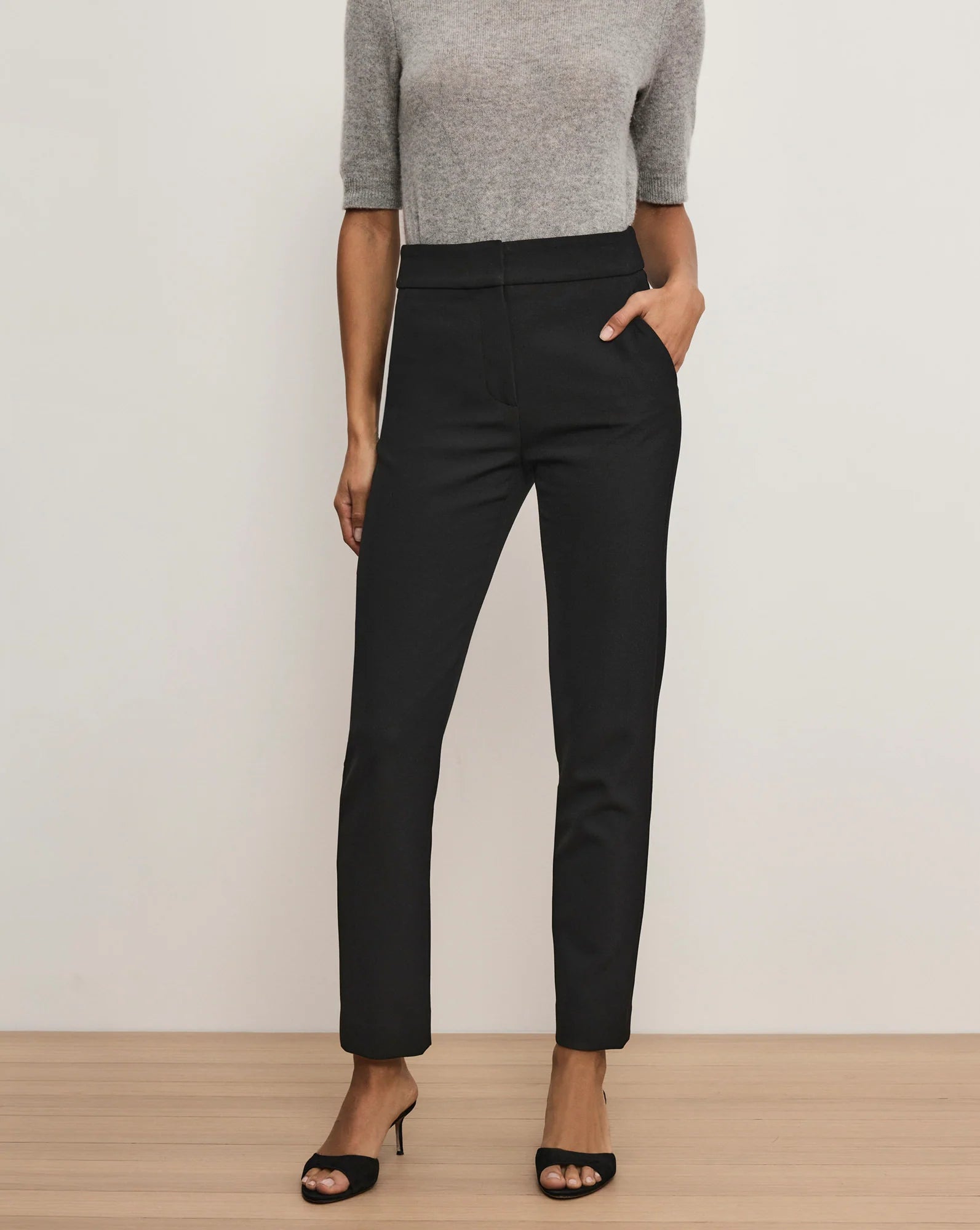 Renzo Clean Waistband Pant in Black