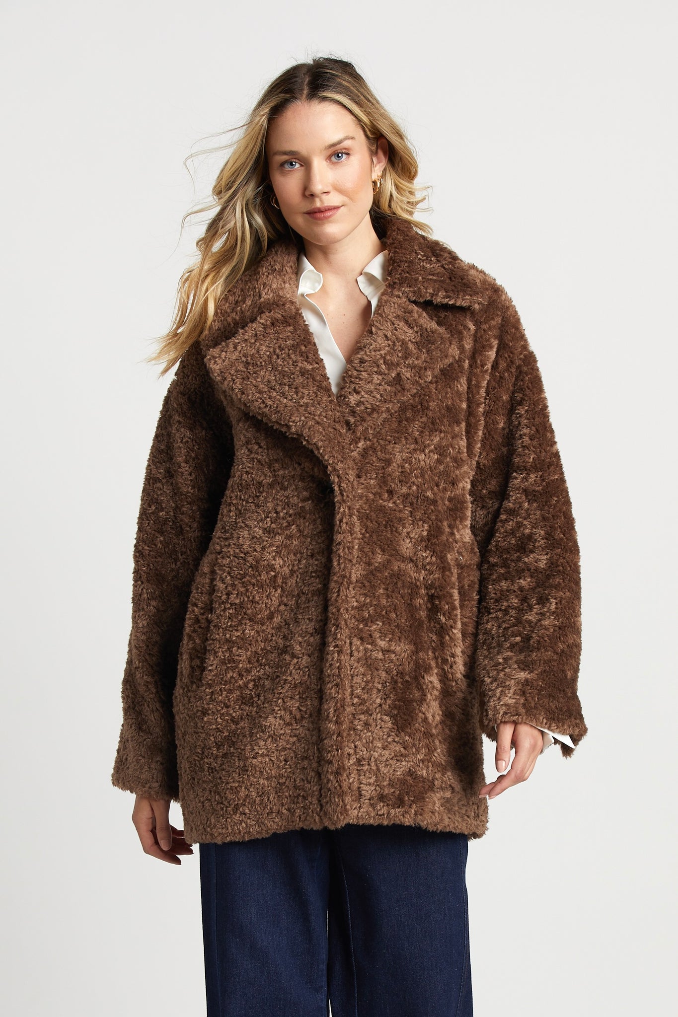 Saskia Faux Fur Coat in Toffee