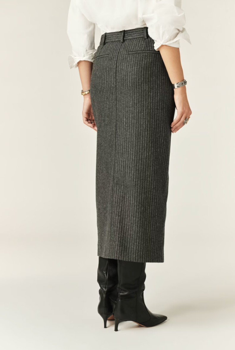 Abiss Midaxi Skirt. Anthracite