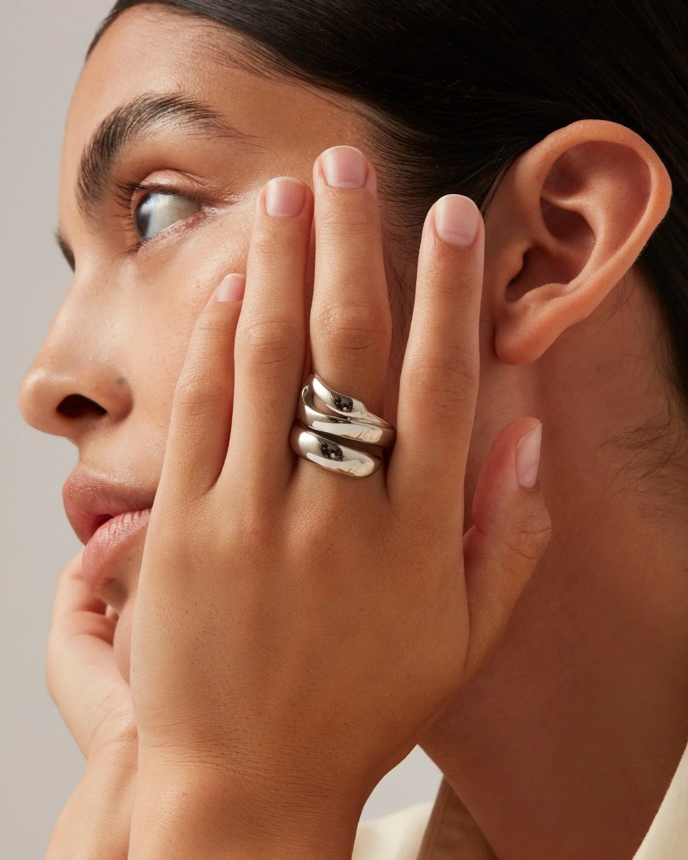 Sees Ring. Silver