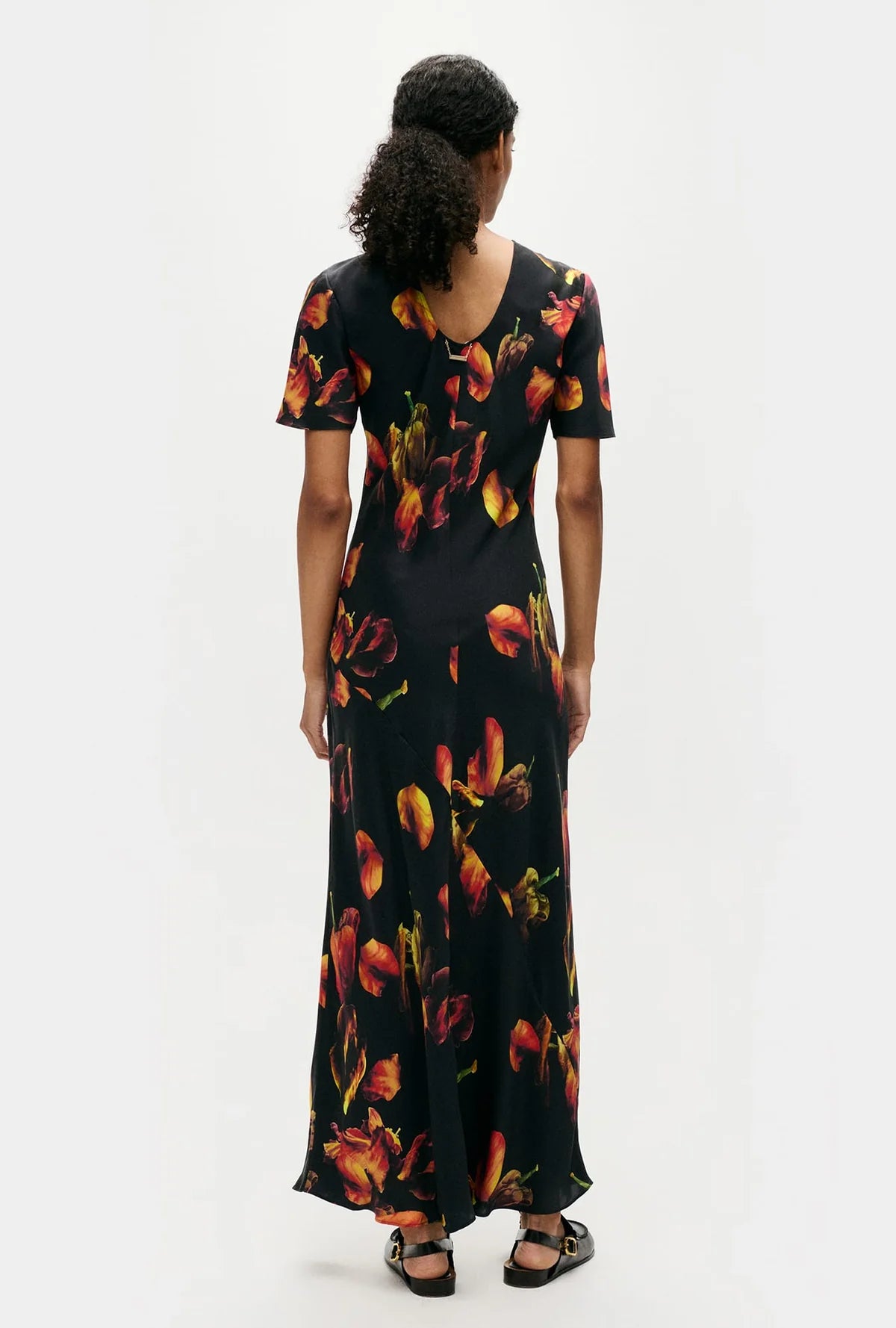 Short Sleeve Bias Dress in Tulipa Black