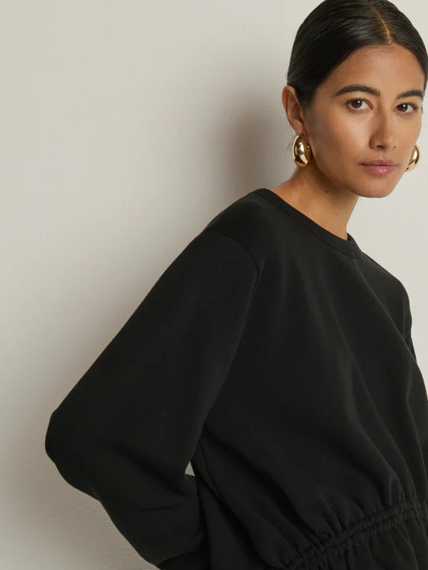 Sissy Sweatshirt in Jet Black