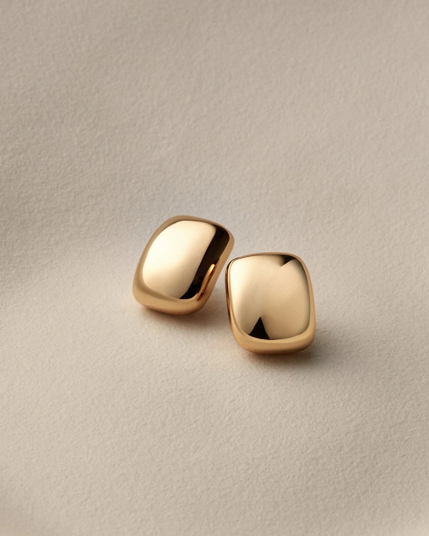 Small Tate Earrings in Gold