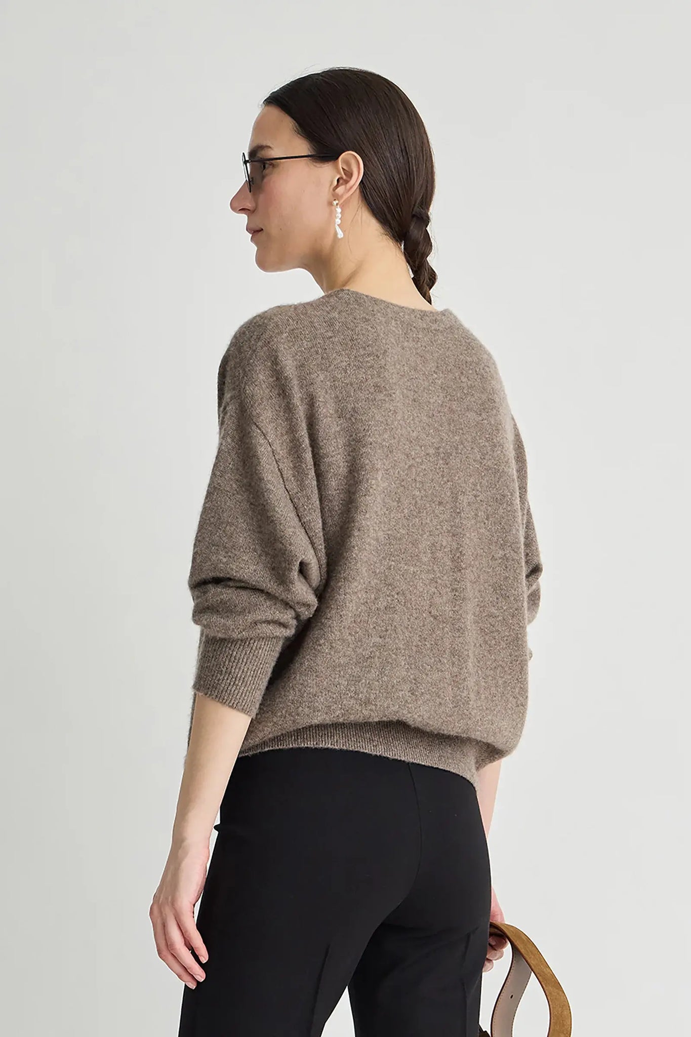 Softest Silk Cashmere V-Neck in Hazelnut