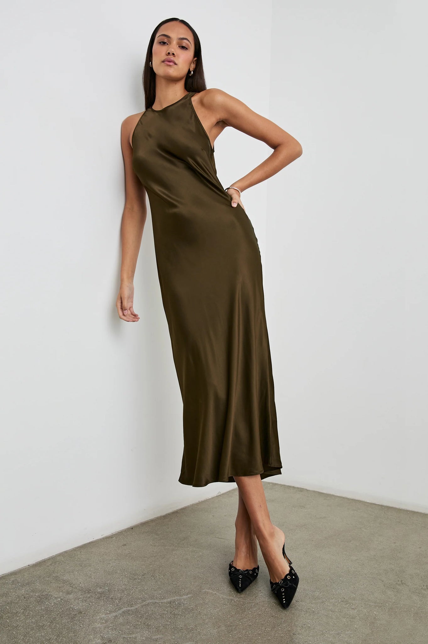 Solene Dress in Moss