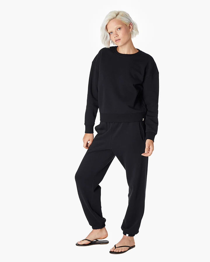 Air Whipped Crew in Black