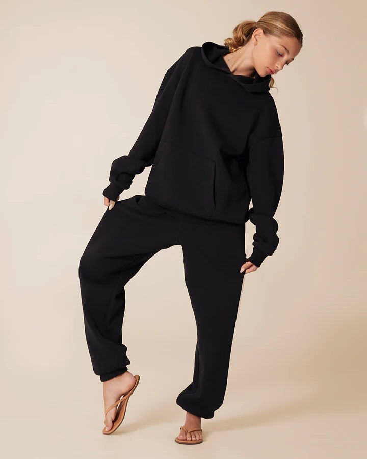 Air Whipped Sweatpant in Black