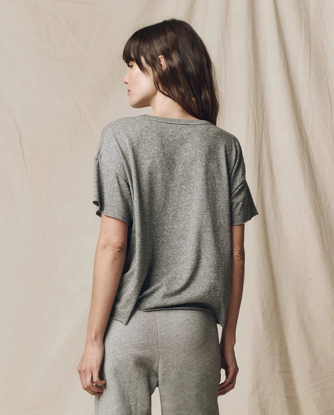 The Crop Tee. Heather Grey