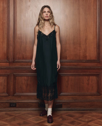 The Legacy Dress. Black
