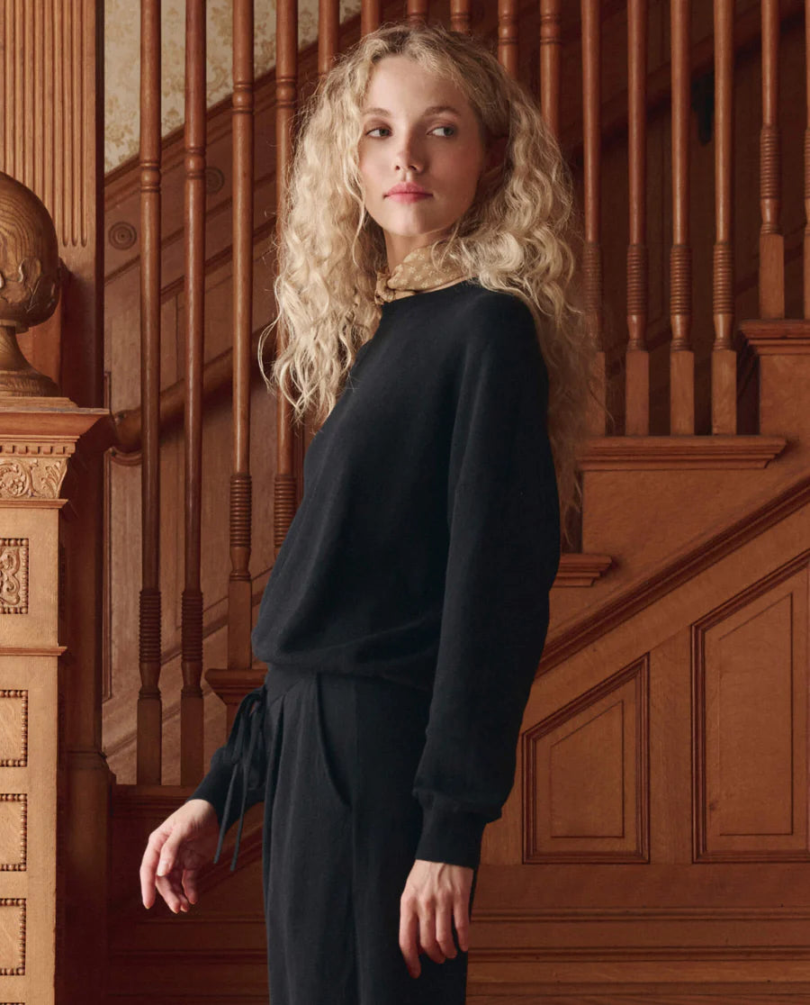 The Oversized Pullover. Black