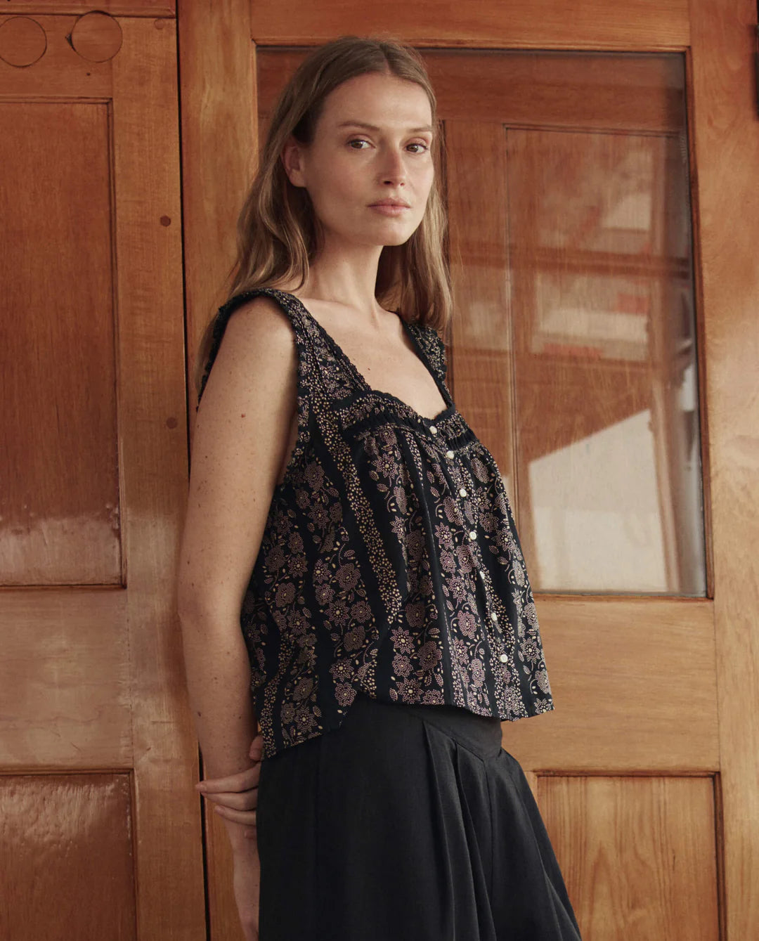The Victorian Pleat Tank. Black and Cream Token Floral