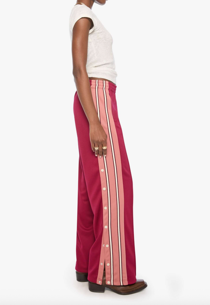 The Resealable Personal Best Sneak in Persian Red
